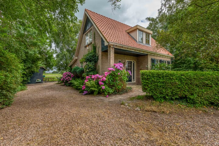 Foto 4 van Molenweg 8-A