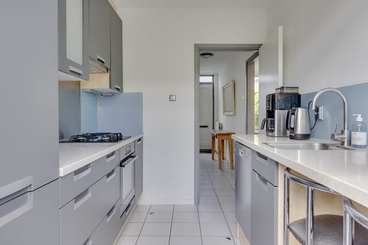 Tussenwoning te koop: Aelbert Cuypstraat 3, Nederhorst Den Berg