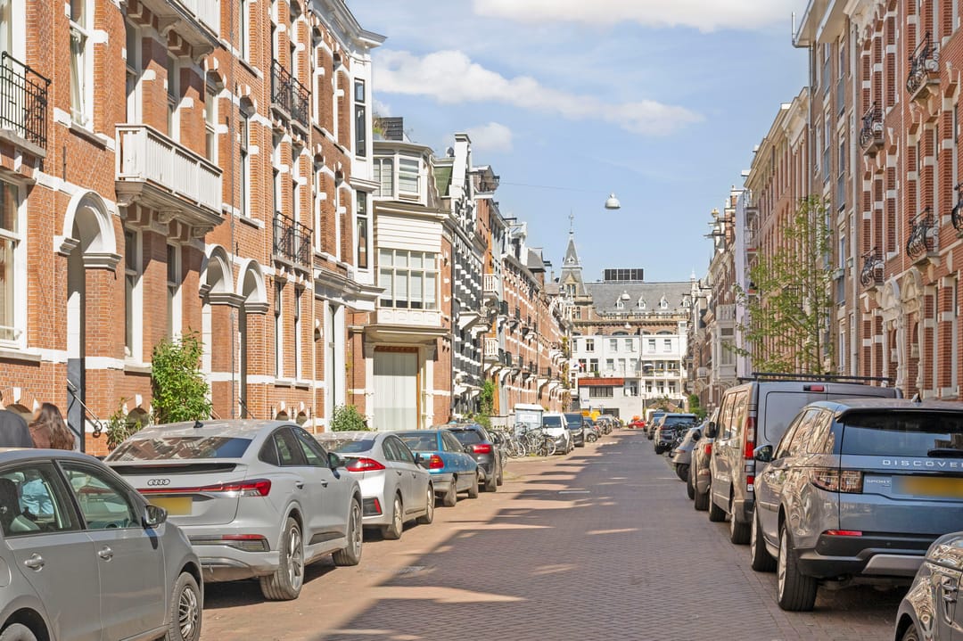 Foto 52 van Van Eeghenstraat 46-3