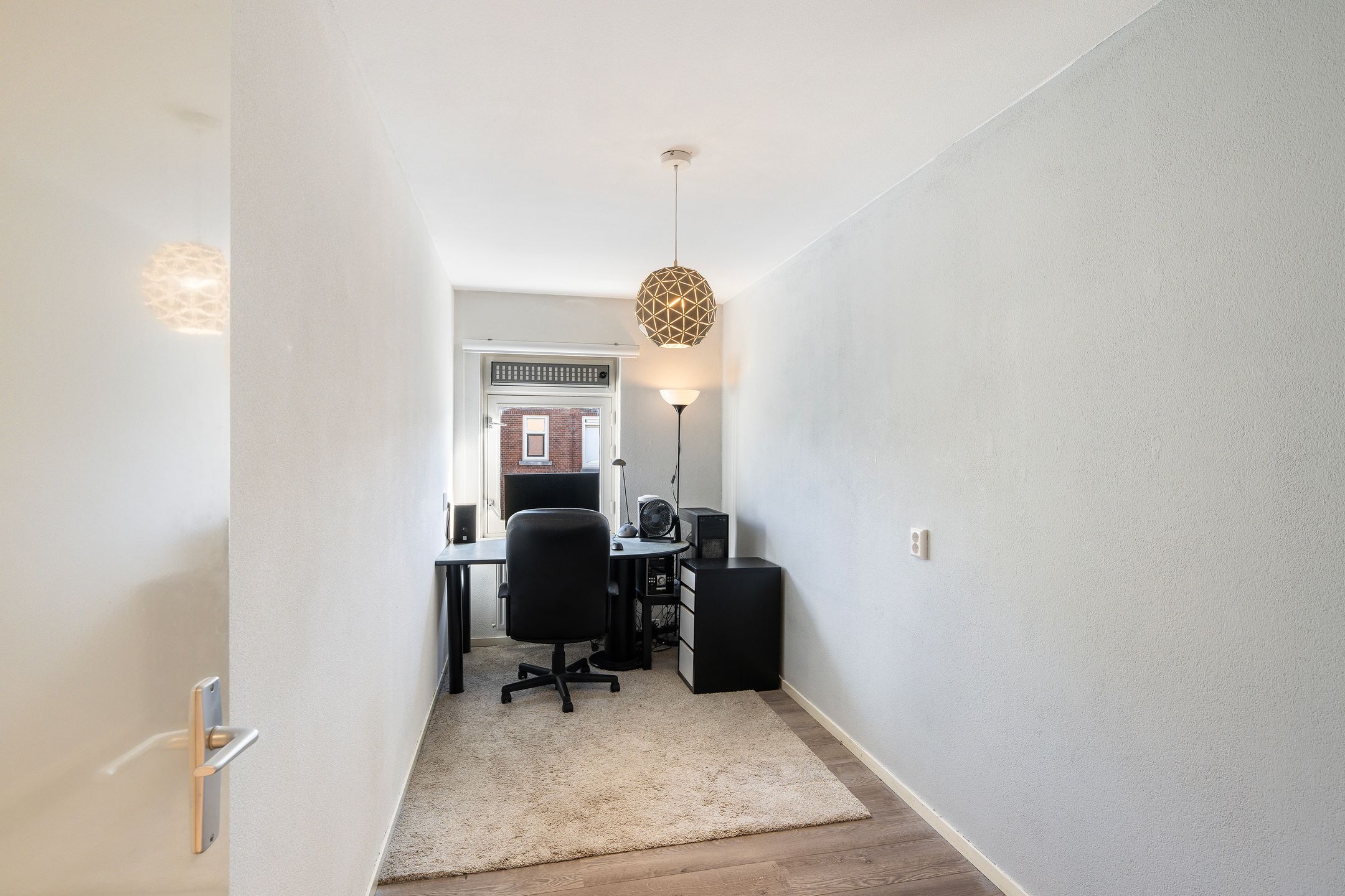Photo 9 of Edisonstraat 65