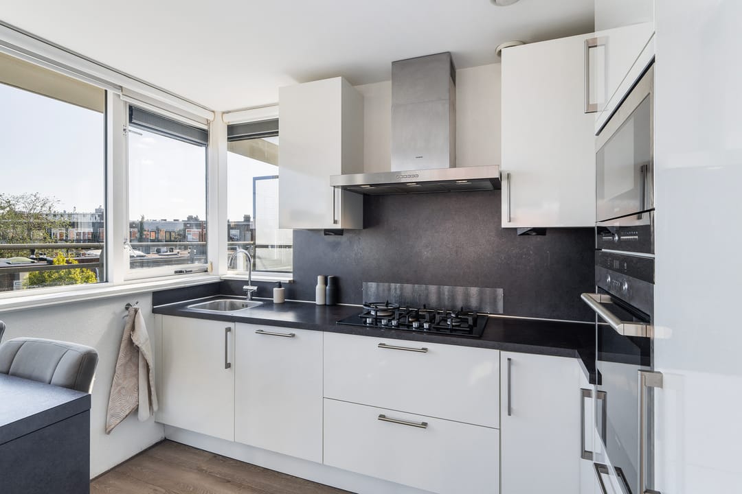 Photo 16 of Edisonstraat 65