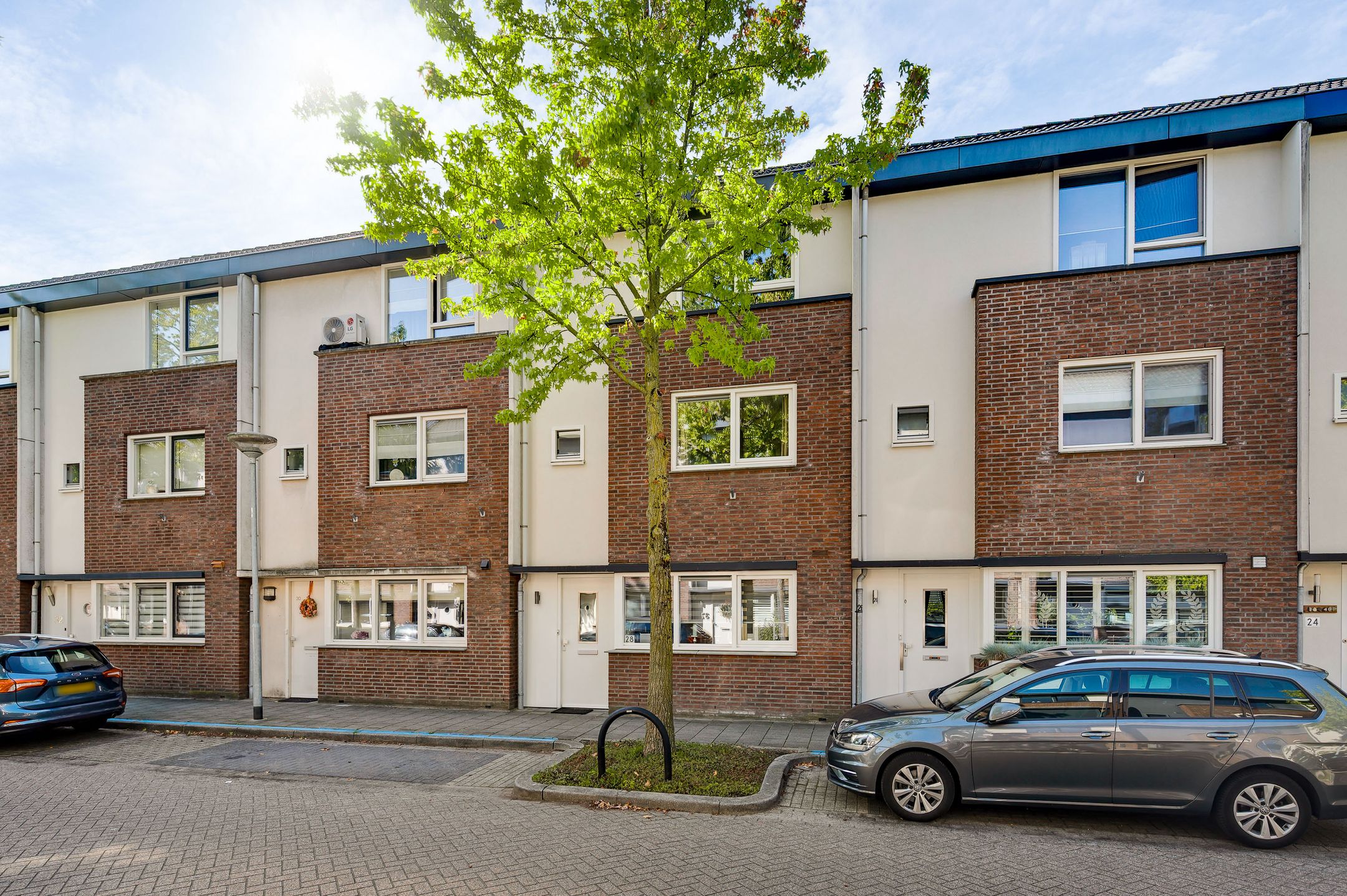 Photo 33 of Engeliena Schaapstraat 28