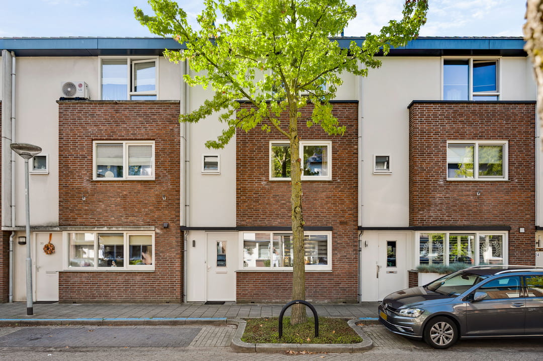 Photo 32 of Engeliena Schaapstraat 28