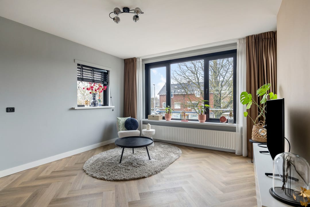 Foto 13 van Huissensestraat 42-2