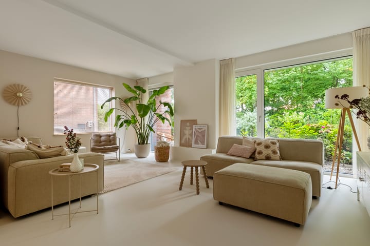 Photo 2 of Boutensstraat 3