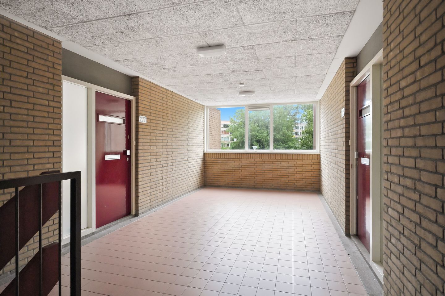 Photo 10 of Heiloostraat 277