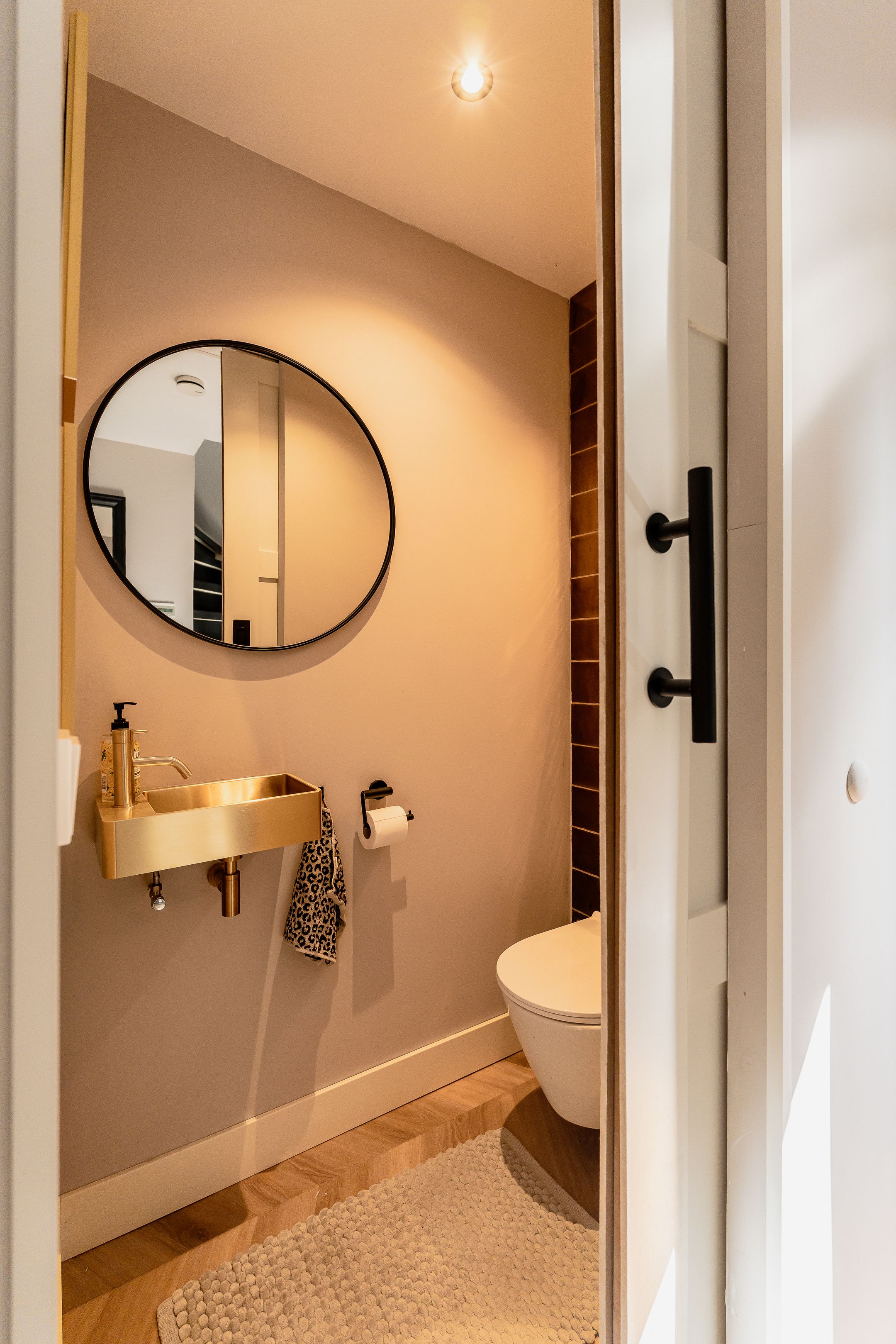 Photo 21 of Prins Bernhardstraat 10