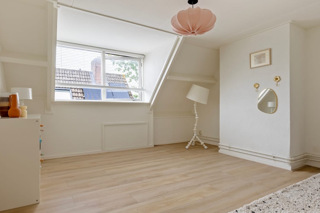 Photo 38 of Boutensstraat 3