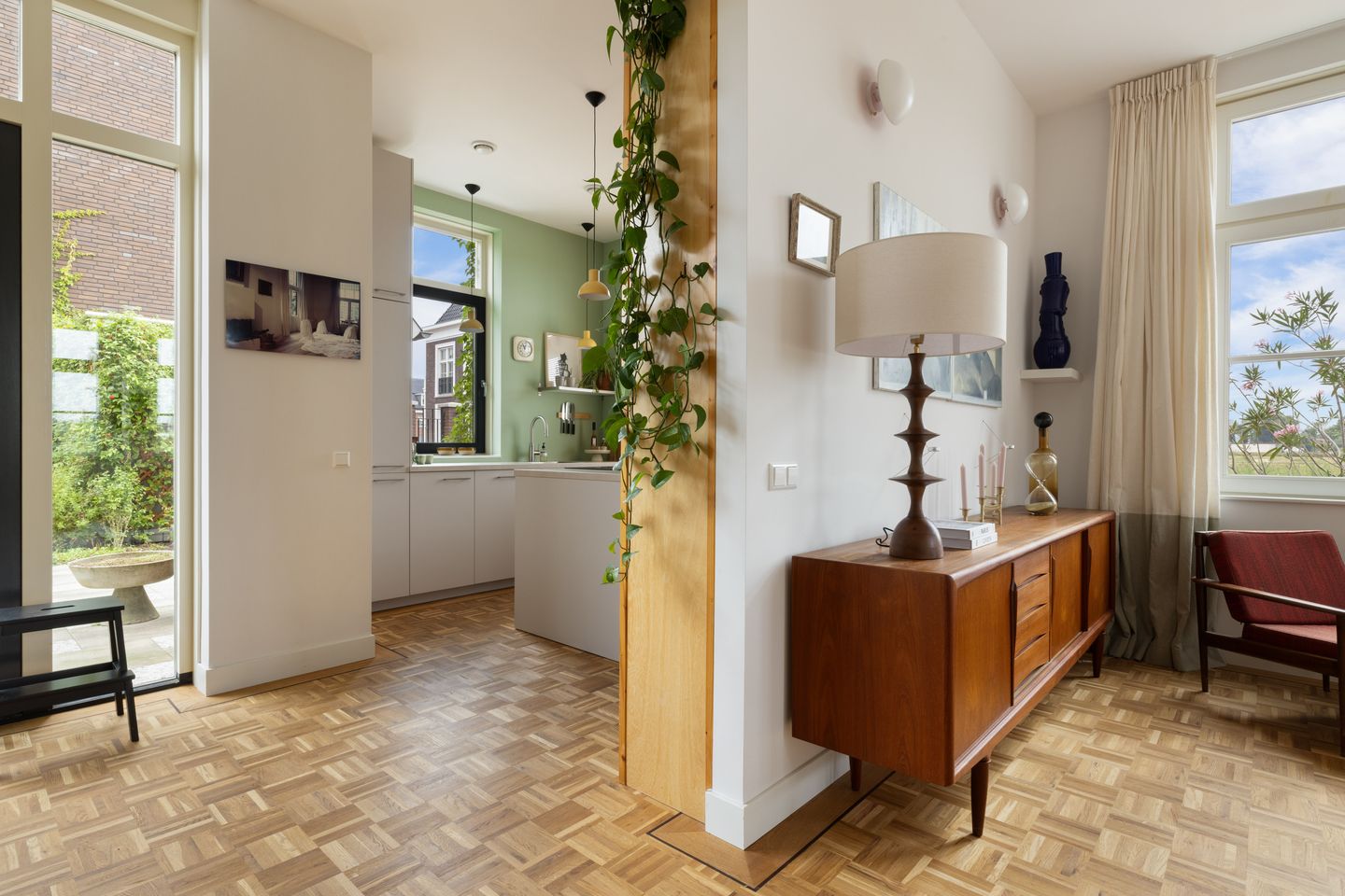 Photo 40 of Leeuwenburgstraat 21