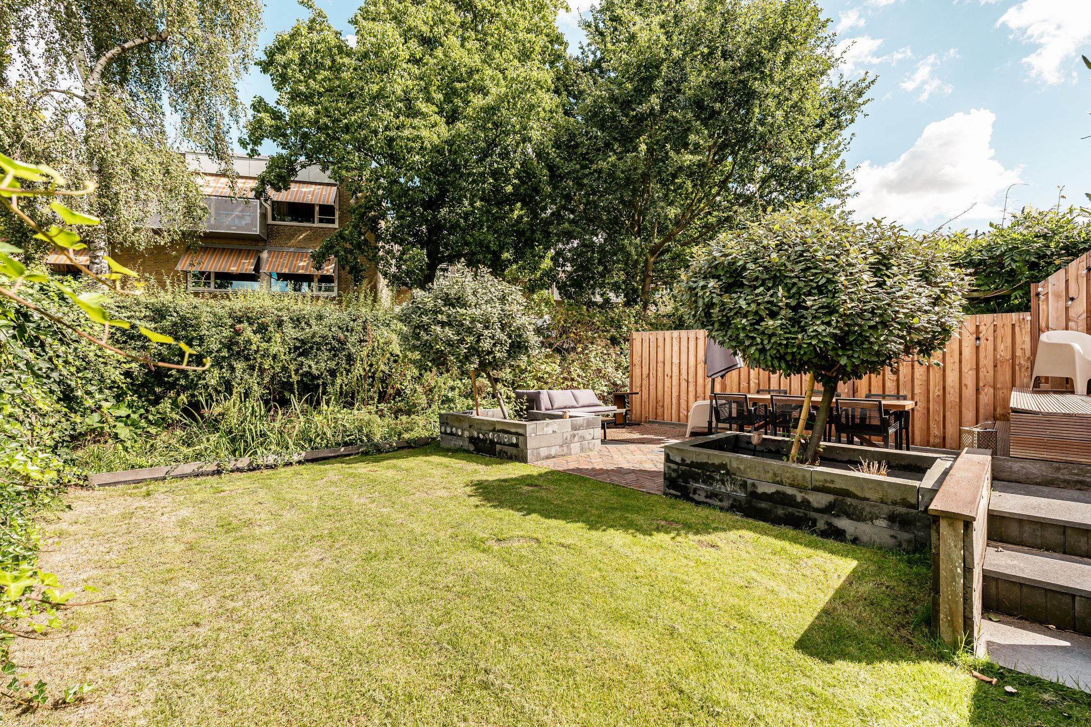 Photo 33 of Prins Bernhardstraat 10
