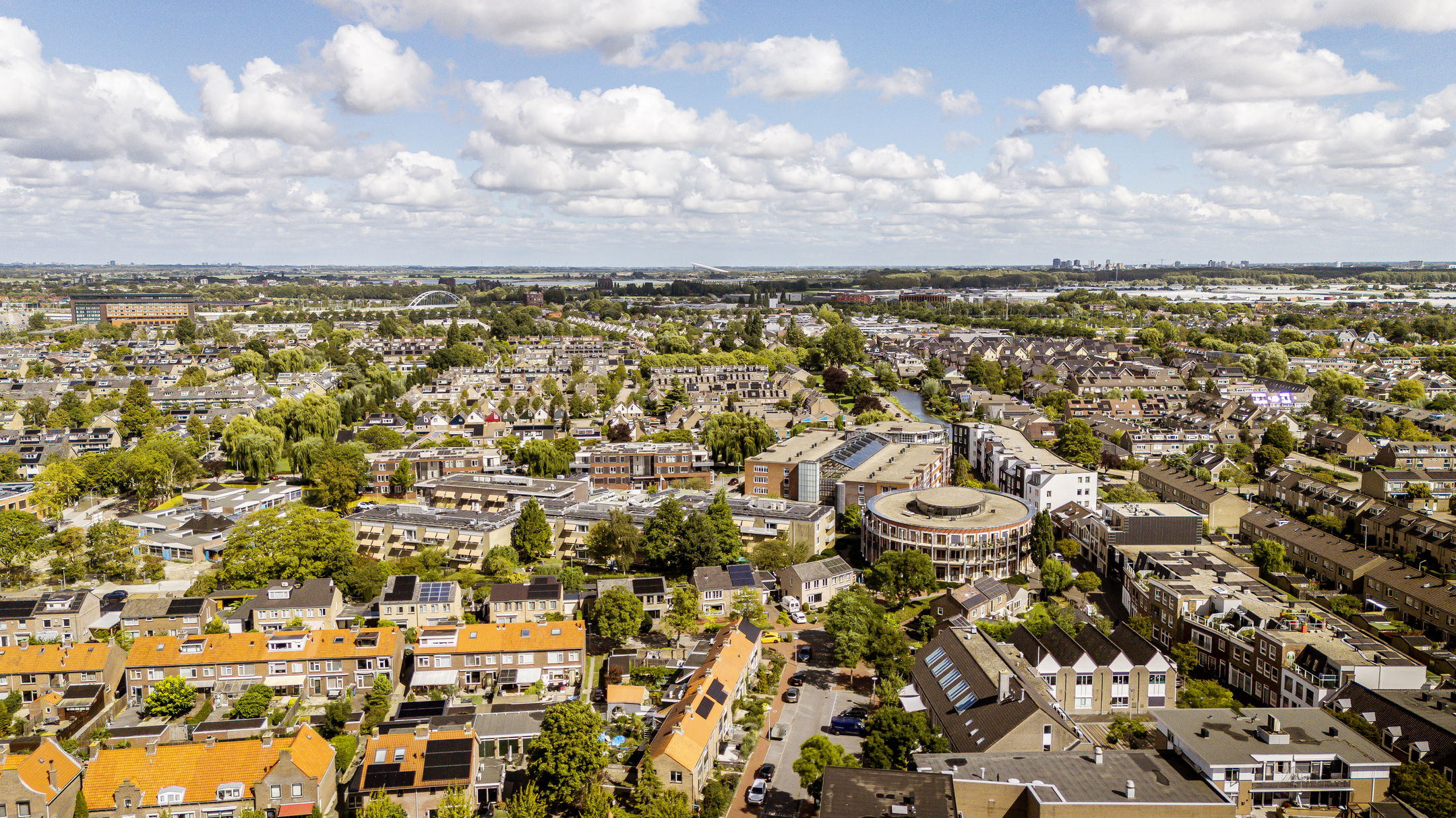 Photo 48 of Prins Bernhardstraat 10