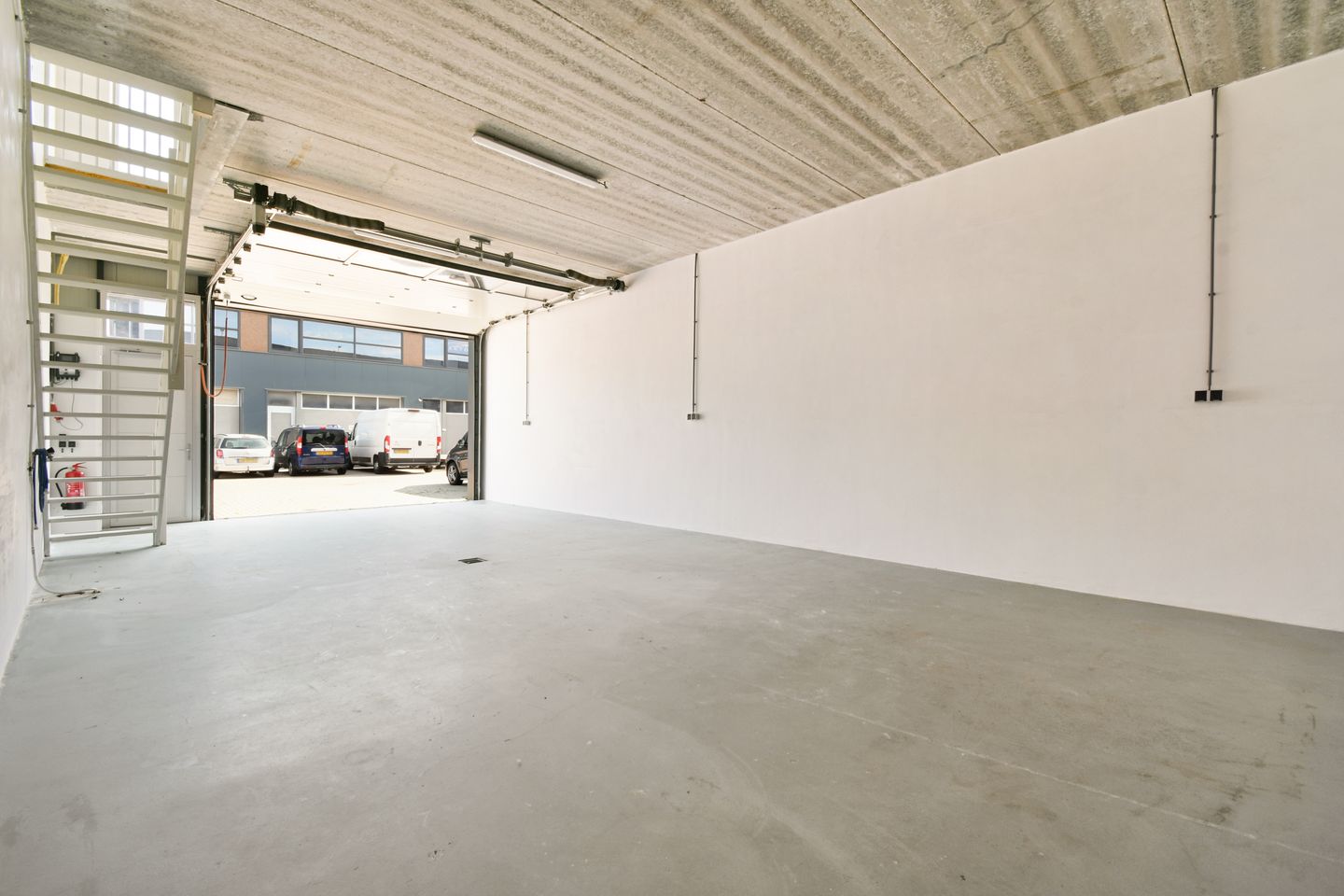 View photo 5 of Spaarnwouderweg 1125-J