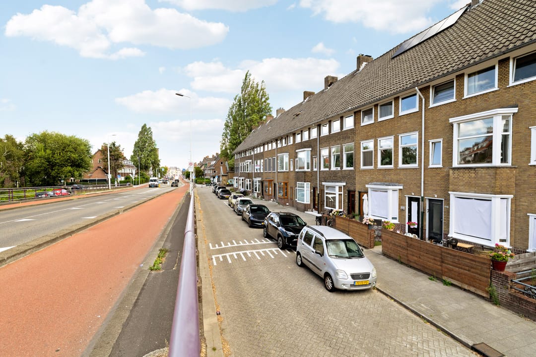 Photo 2 of Rozenlaan 111-C