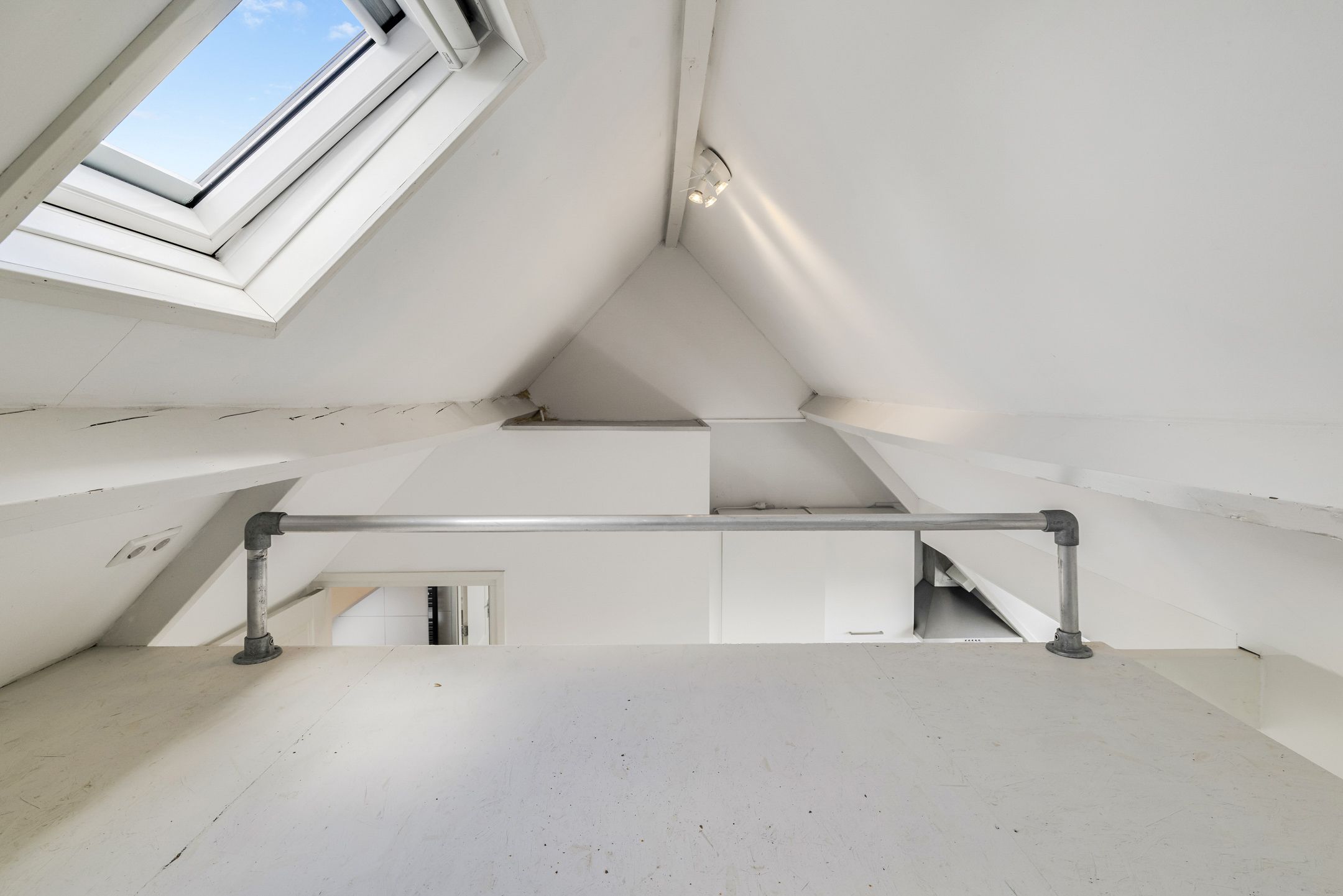 Photo 30 of Rozenlaan 111-C
