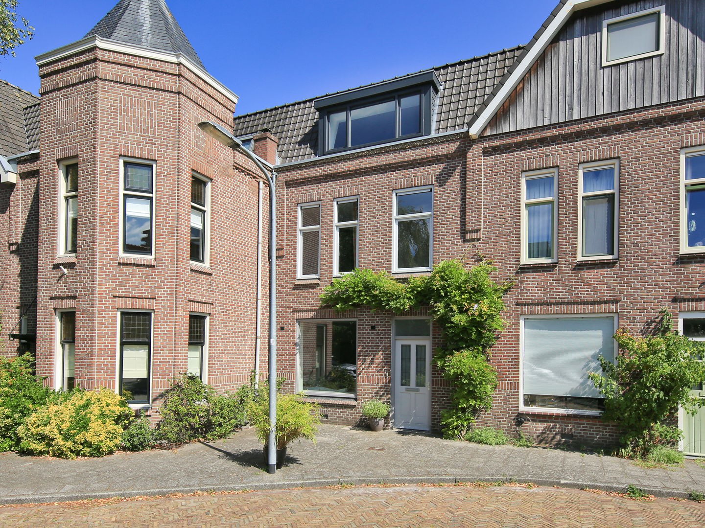 Foto 44 van Madoerastraat 17