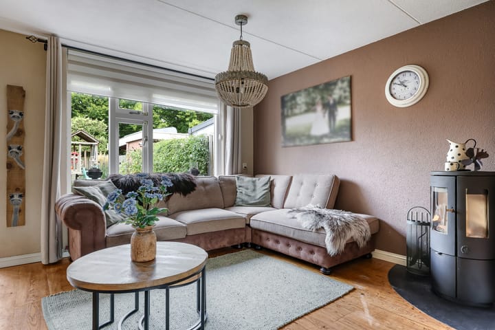 Hoekwoning te koop: Klaverakker 12, Heteren