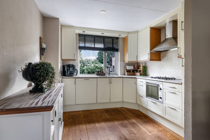 Hoekwoning te koop: Klaverakker 12, Heteren