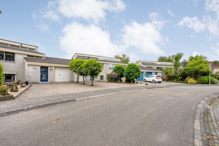 Tussenwoning te koop: Dopheide 63, Steenwijk
