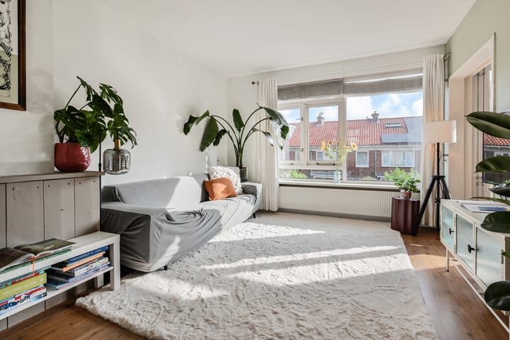 Appartement te koop: Queridostraat 81, Voorburg
