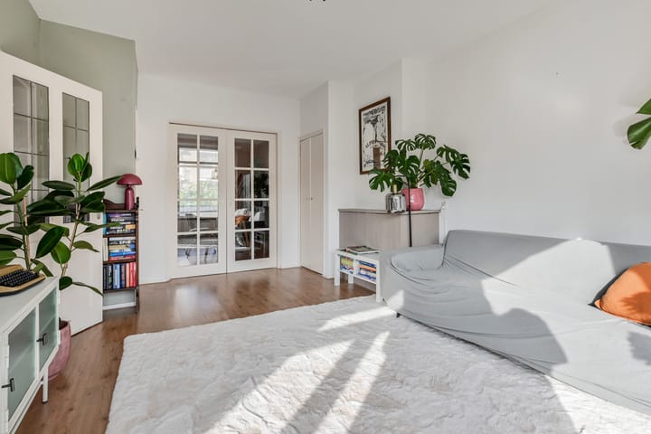Appartement te koop: Queridostraat 81, Voorburg
