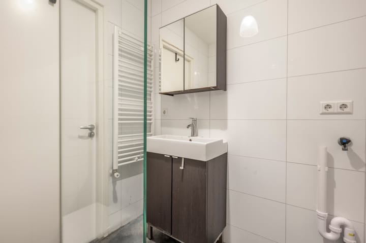 Appartement te koop: Oudedijk 143A02, Rotterdam
