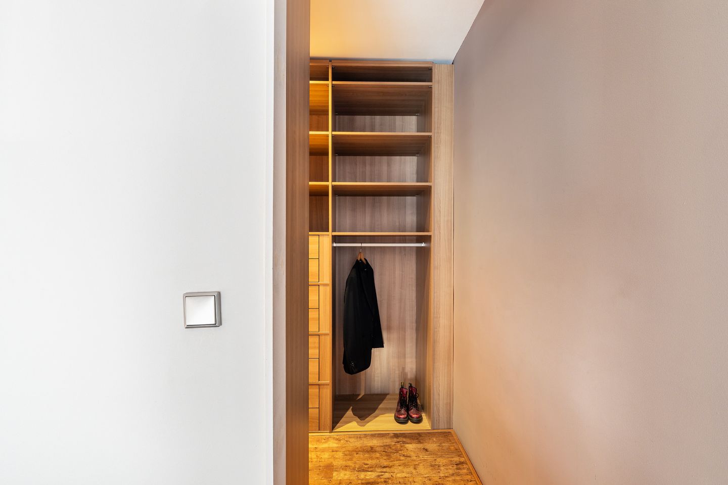 Photo 20 of Numansdorpsestraat 15