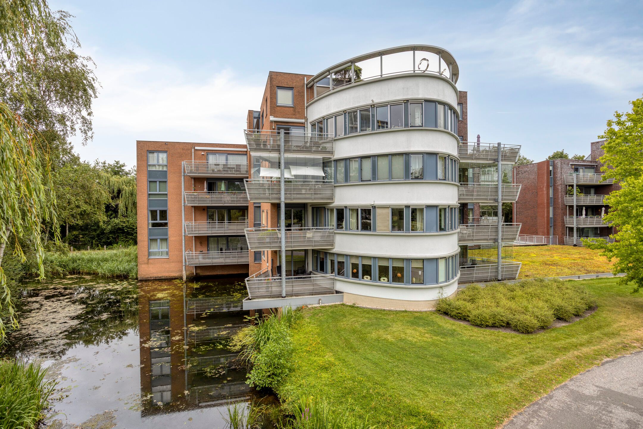 Mevrouw De Rooweg 185 