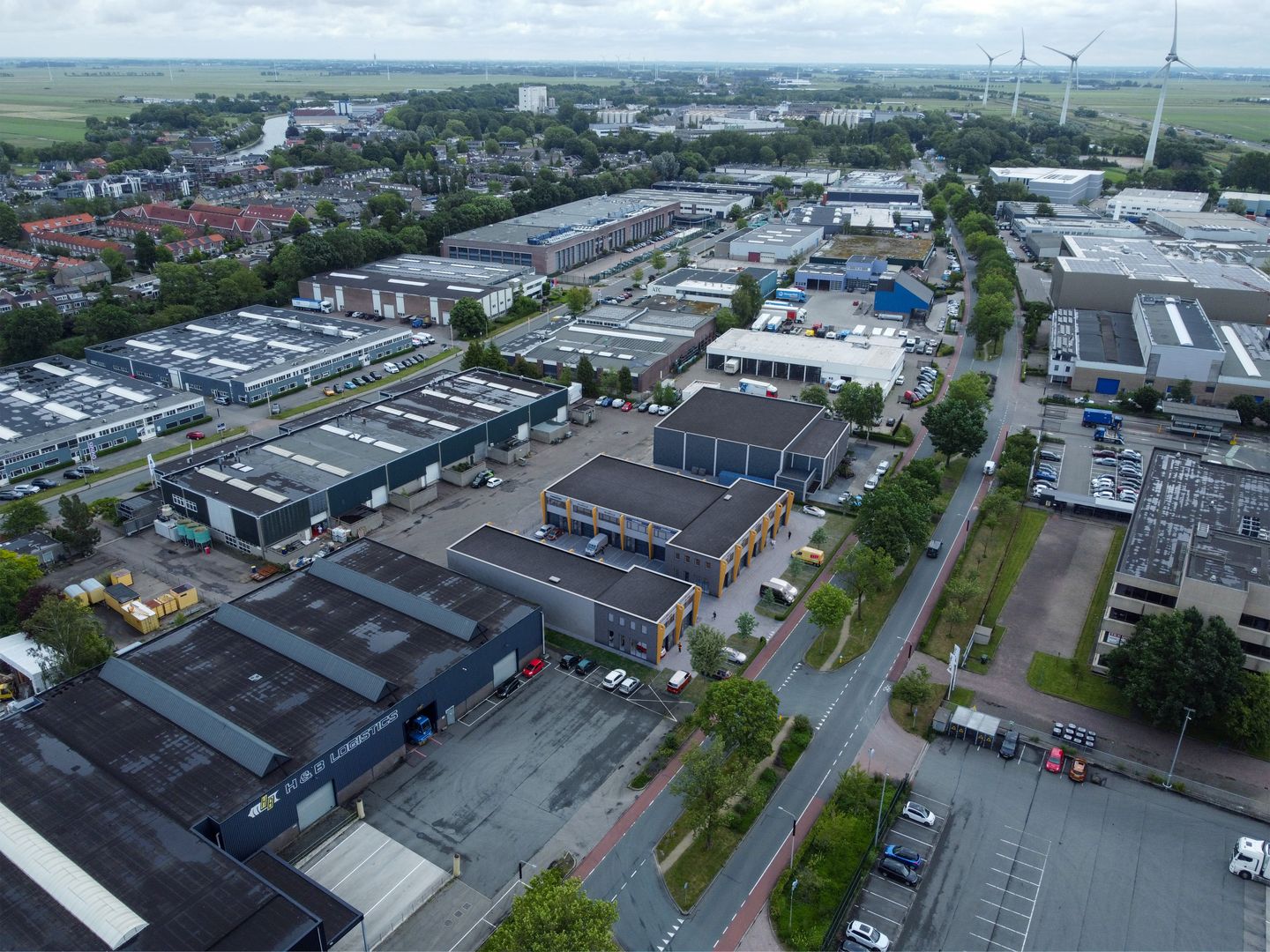 View photo 3 of Industrieweg 9-15