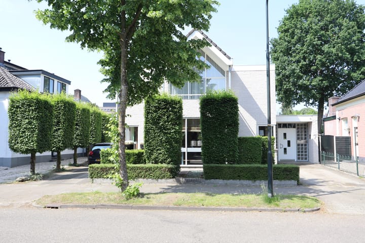 Foto 4 van Jhr. Mr. G.W. Molleruslaan 7