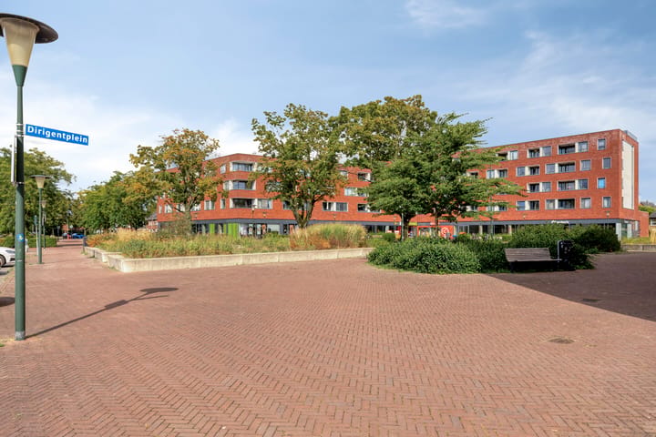 Foto 4 van Dirigentplein 141