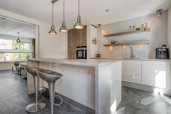 Tussenwoning te koop: Krulmate 28, Zwolle