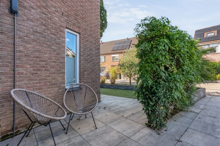 Tussenwoning te koop: Krulmate 28, Zwolle