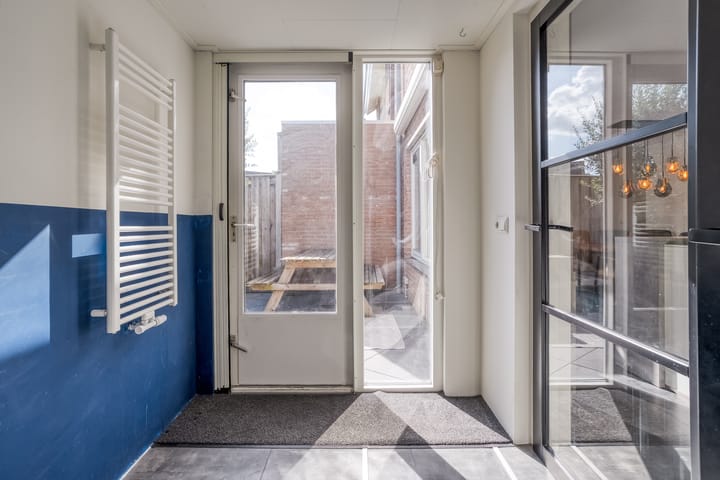 Tussenwoning te koop: Krulmate 28, Zwolle