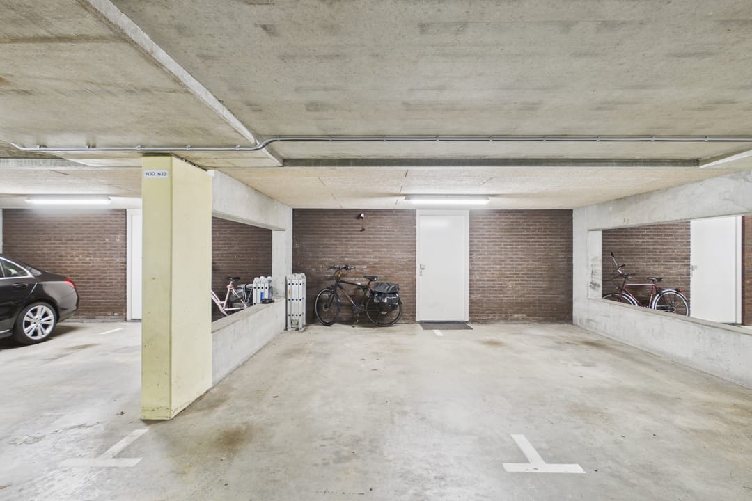 Photo 37 of Nagtglasstraat 32