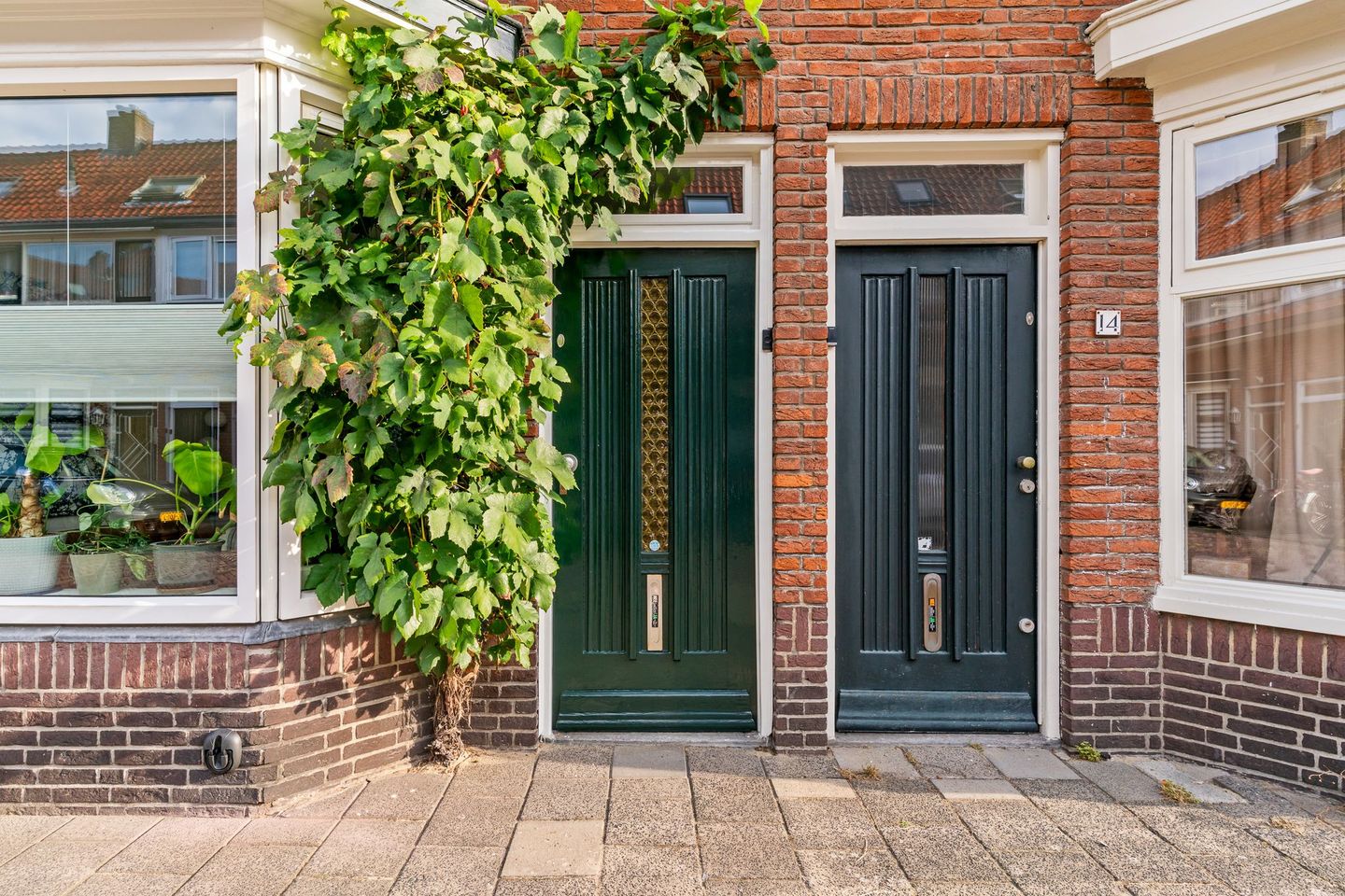 Photo 4 of Buys Ballotstraat 12