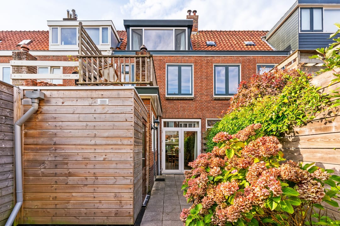 Photo 32 of Buys Ballotstraat 12