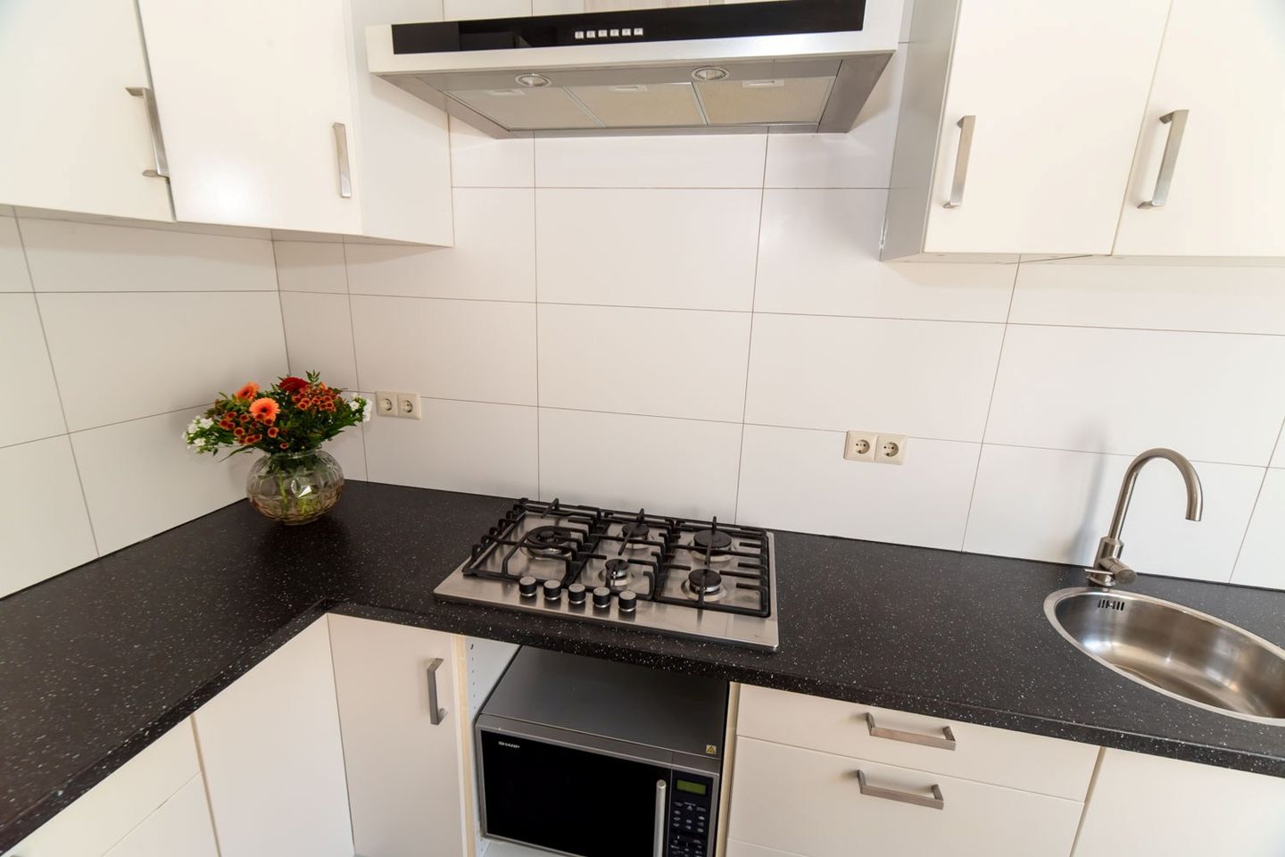 Photo 10 of Coendersstraat 1
