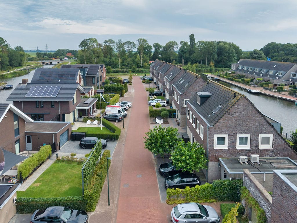 Photo 44 of Douwe Hiddesstraat 22