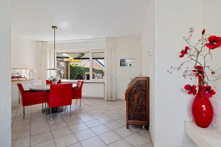 Tussenwoning te koop: Langbos 54, Oosterhesselen