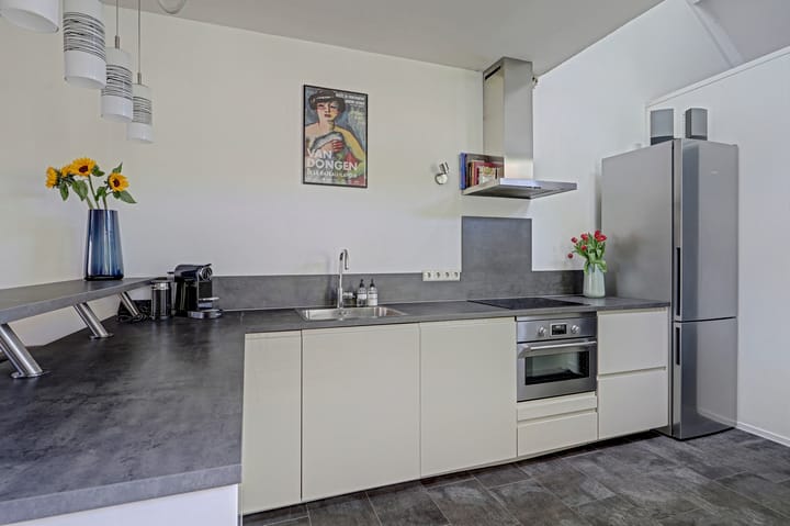 Hoekwoning te koop: Zenithstraat 17, Utrecht