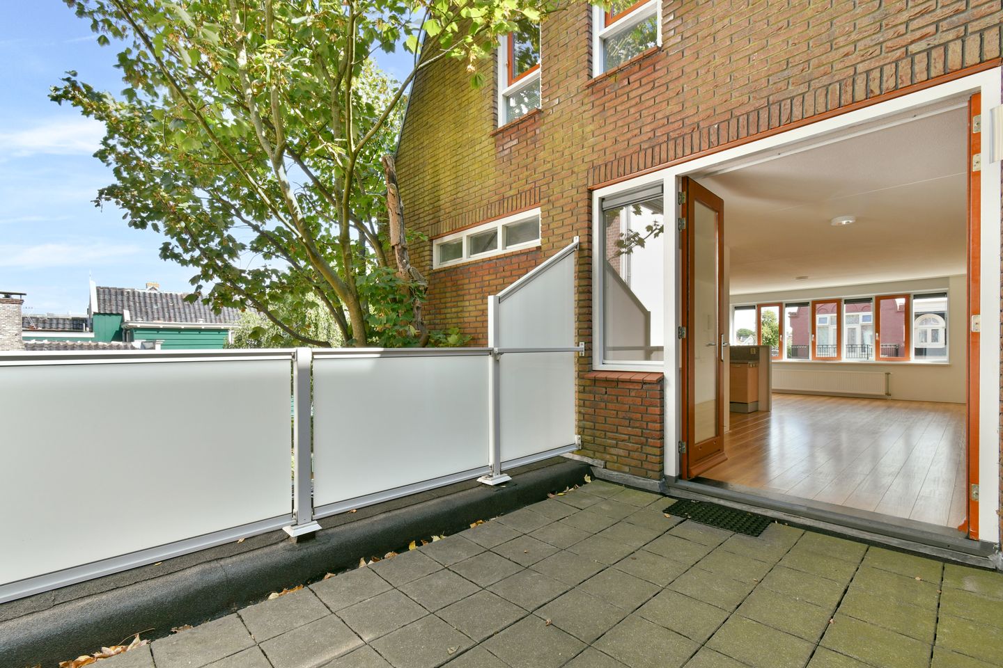Photo 10 of Zuiderhoofdstraat 57-B