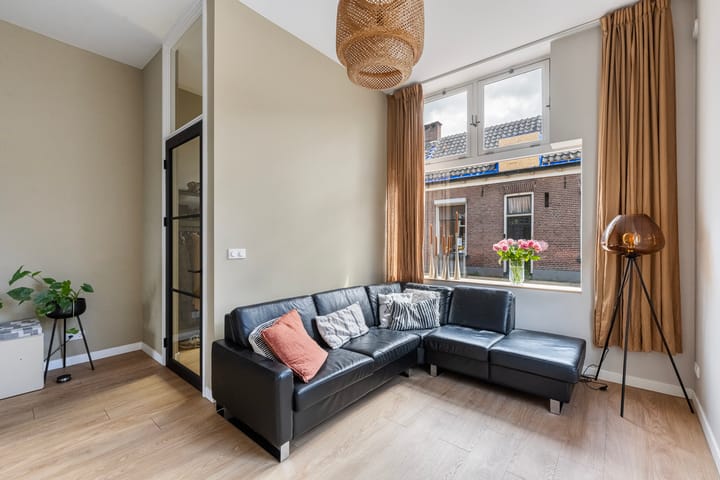 Hoekwoning te koop: Vijfmorgenstraat 9, Zutphen