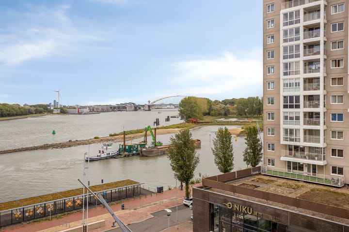 Appartement te koop: Puck van Heelstraat 94, Rotterdam