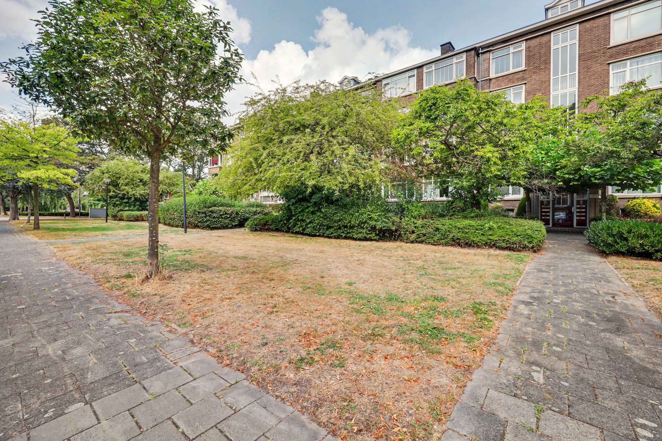 Photo 3 of Cromhoutlaan 14
