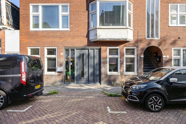 Hoekwoning te koop: Warmoesstraat 70, Groningen