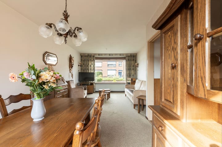 Hoekwoning te koop: Jasmijnstraat 21, Beneden-Leeuwen