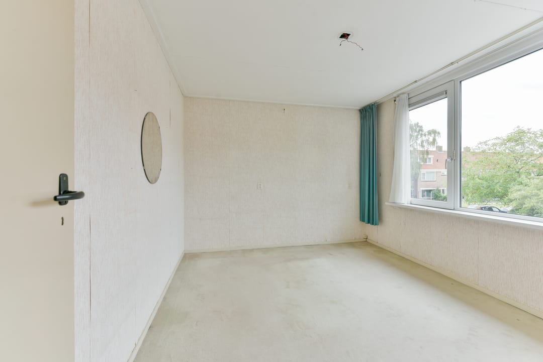 Photo 22 of Arie van de Heuvelstraat 39