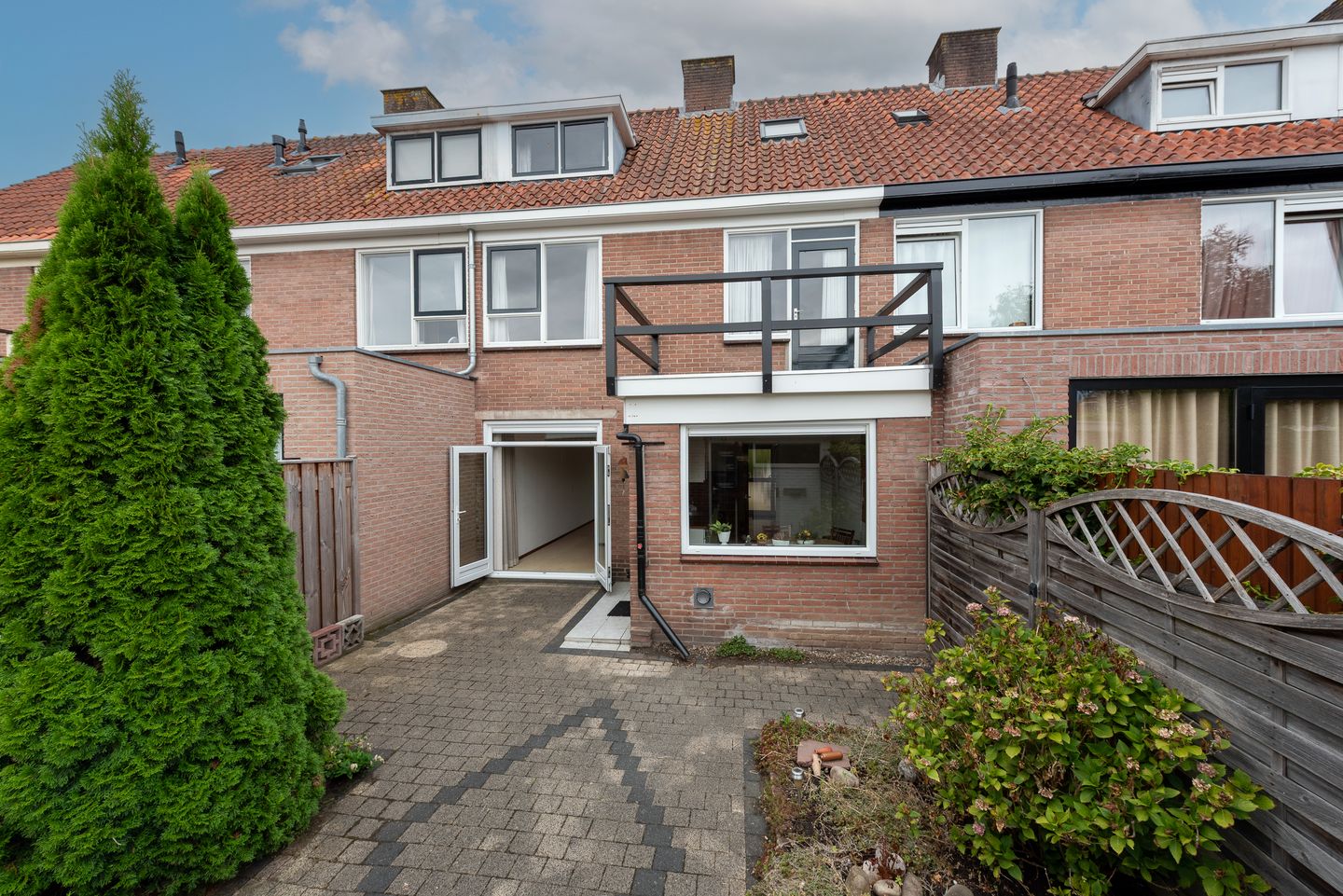 Photo 19 of Arie van de Heuvelstraat 39