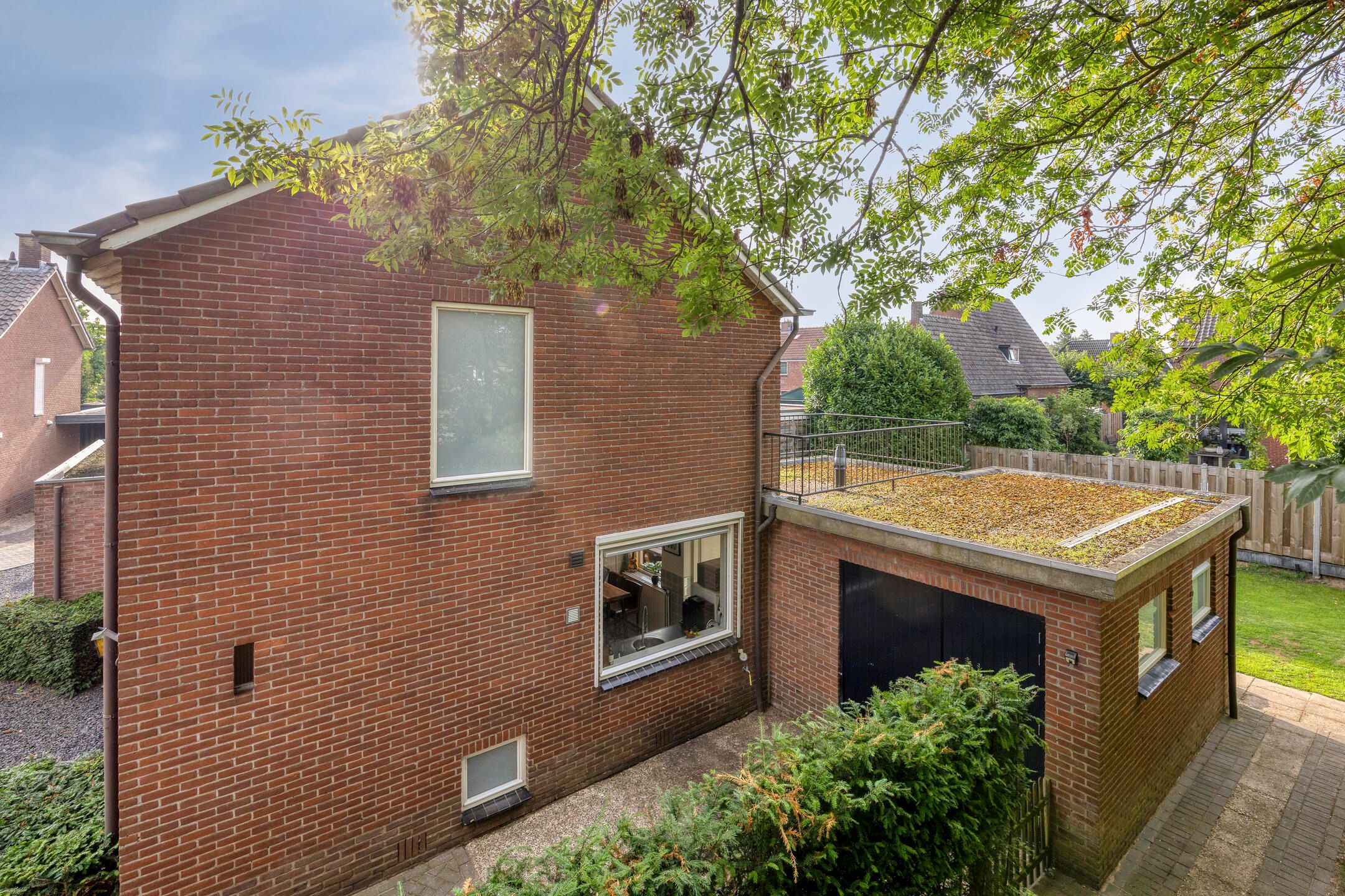 Photo 30 of Ptr Hafkenscheidstraat 8-A