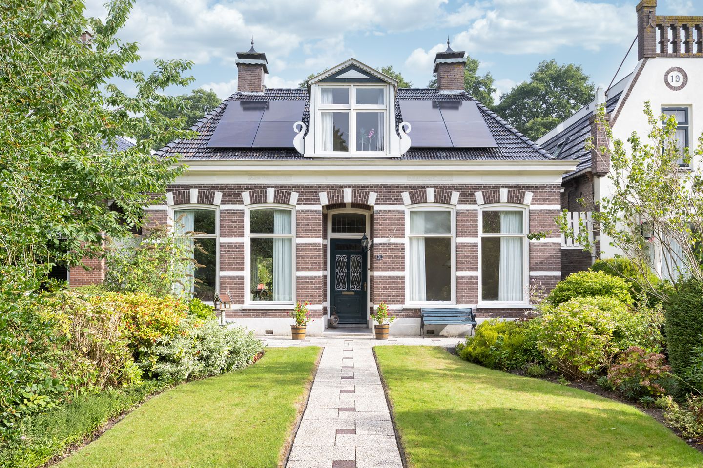 Foto 1 van Snekerstraat 31